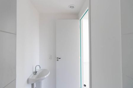 Banheiro de apartamento para alugar com 2 quartos, 32m² em Vila Maria, São Paulo