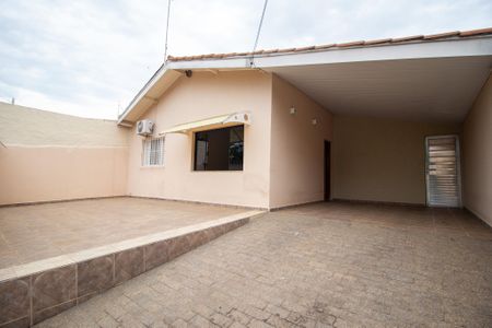 Casa para alugar com 261m², 3 quartos e 2 vagasGaragem