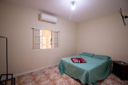 Suite  de casa para alugar com 3 quartos, 261m² em Jardim Maria do Carmo, Sorocaba