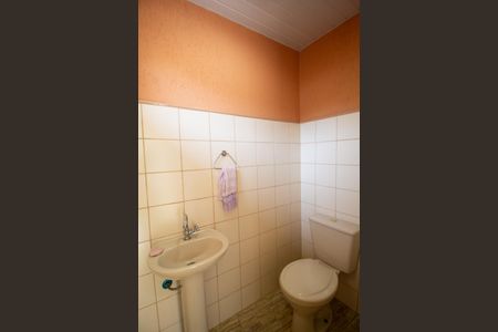 Casa para alugar com 261m², 3 quartos e 2 vagasBanheiro de Serviço