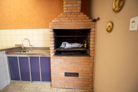 Casa para alugar com 261m², 3 quartos e 2 vagasÁrea comum - Churrasqueira