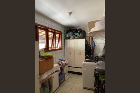 Casa à venda com 3 quartos, 303m² em Várzea das Moças, Niterói