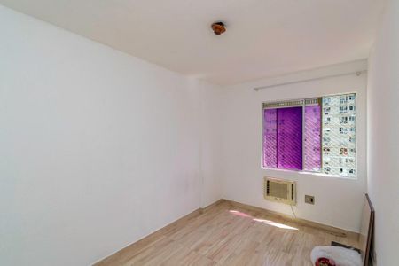 Quarto 2 de apartamento para alugar com 2 quartos, 65m² em Penha, Rio de Janeiro