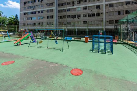 Apartamento para alugar com 65m², 2 quartos e 1 vagaÁrea comum - Playground