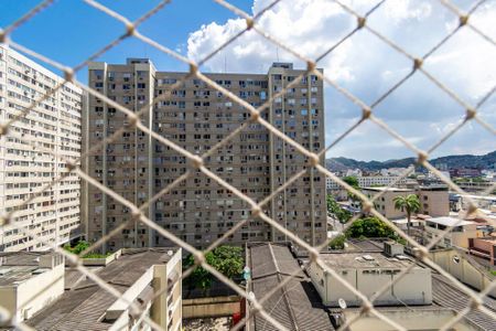 Vista do Quarto 1 de apartamento para alugar com 2 quartos, 65m² em Penha, Rio de Janeiro