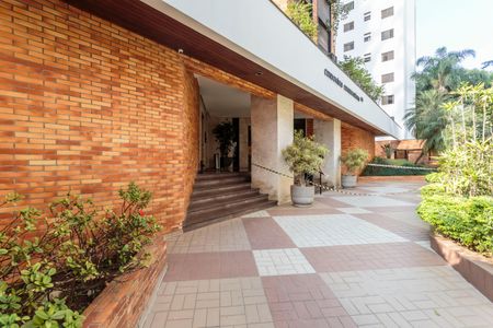 Apartamento para alugar com 42m², 1 quarto e 1 vagaFachada