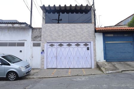 Casa à venda com 209m², 3 quartos e 2 vagasPlaca instalada na fachada do imóvel - Código da placa SDJH-223