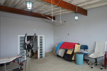 Casa à venda com 209m², 3 quartos e 2 vagasVaranda