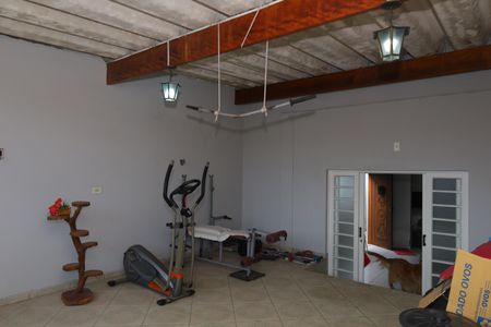 Casa à venda com 209m², 3 quartos e 2 vagasVaranda