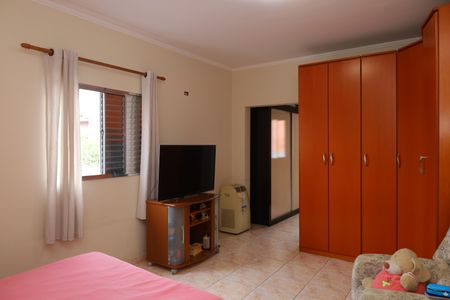 Casa à venda com 209m², 3 quartos e 2 vagasQuarto 3 - Suíte