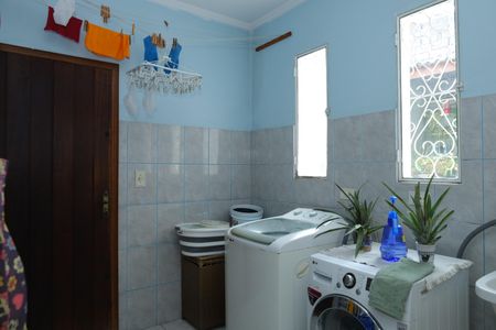 Casa à venda com 209m², 3 quartos e 2 vagasÁrea de Serviço