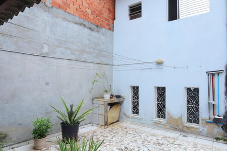Casa à venda com 209m², 3 quartos e 2 vagasQuintal