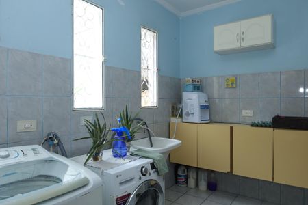 Casa à venda com 209m², 3 quartos e 2 vagasÁrea de Serviço