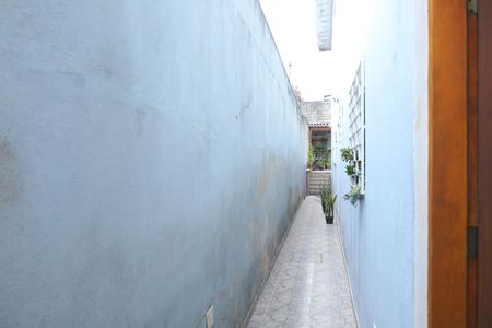 Casa à venda com 209m², 3 quartos e 2 vagasCorredor externo