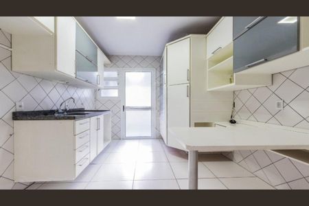 Apartamento para alugar com 110m², 3 quartos e 1 vagaCozinha