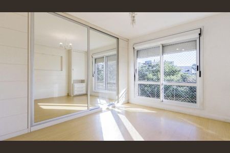 Apartamento para alugar com 110m², 3 quartos e 1 vagaSuíte