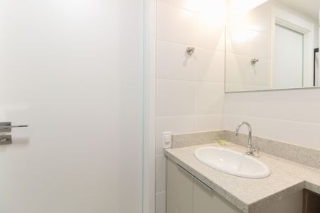 Studio para alugar com 25m², 1 quarto e sem vaga Studio para alugar com 25m², 1 quarto e sem vagaBanheiro Social