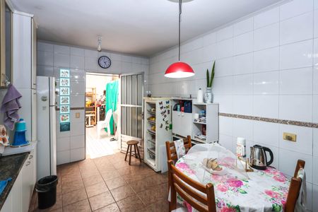 Casa à venda com 128m², 3 quartos e 2 vagasCozinha