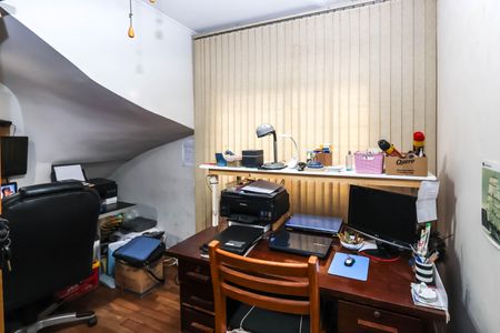 Casa à venda com 128m², 3 quartos e 2 vagasEscritório