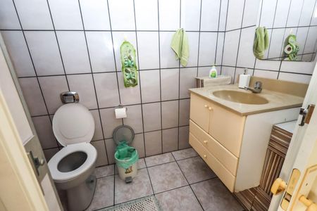 Casa à venda com 128m², 3 quartos e 2 vagasÁrea de Serviço