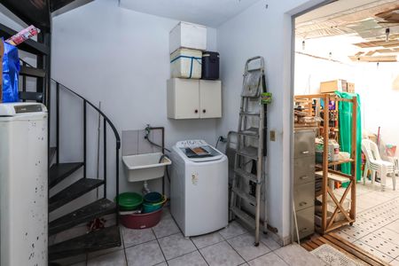 Casa à venda com 128m², 3 quartos e 2 vagasÁrea de Serviço