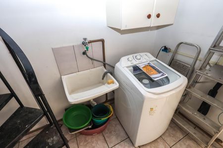 Casa à venda com 128m², 3 quartos e 2 vagasÁrea de Serviço