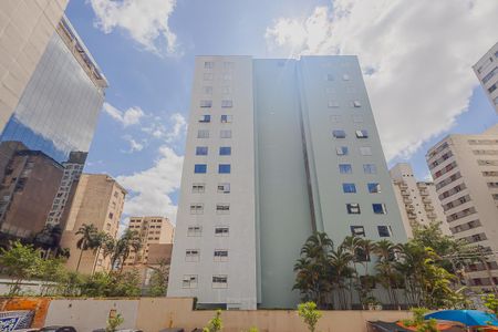 Apartamento à venda com 169m², 4 quartos e 2 vagas Apartamento à venda com 169m², 4 quartos e 2 vagasÁrea de Serviço - Vista