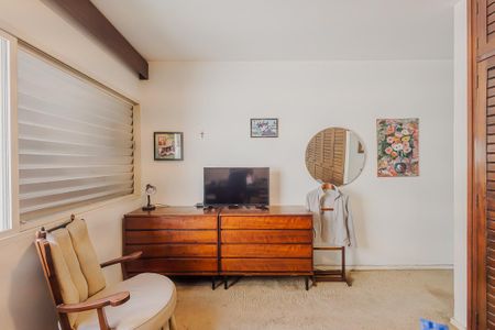 Apartamento à venda com 169m², 4 quartos e 2 vagas Apartamento à venda com 169m², 4 quartos e 2 vagasSuíte