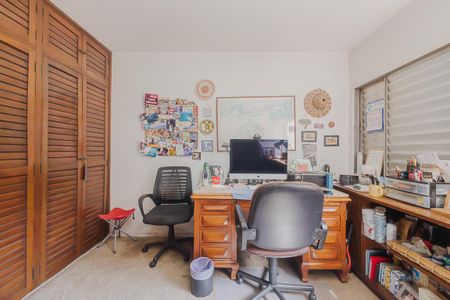 Apartamento à venda com 169m², 4 quartos e 2 vagas Apartamento à venda com 169m², 4 quartos e 2 vagasQuarto 3