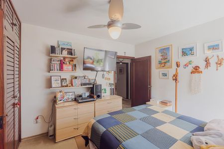 Apartamento à venda com 169m², 4 quartos e 2 vagas Apartamento à venda com 169m², 4 quartos e 2 vagasQuarto 2