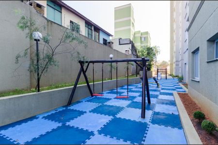 Apartamento à venda com 43m², 2 quartos e 1 vaga Apartamento à venda com 43m², 2 quartos e 1 vagaÁrea comum - Playground