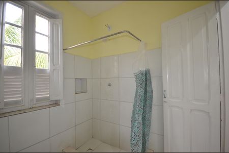 Apartamento para alugar com 60m², 2 quartos e sem vagaBanheiro