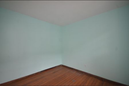 Quarto 1 de apartamento para alugar com 2 quartos, 60m² em Engenheiro Leal, Rio de Janeiro