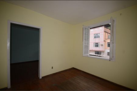 Sala de apartamento para alugar com 2 quartos, 60m² em Engenheiro Leal, Rio de Janeiro