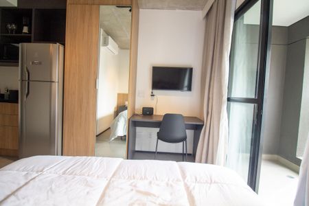 Studio para alugar com 40m², 1 quarto e sem vaga Studio para alugar com 40m², 1 quarto e sem vagaSala / Quarto - Studio