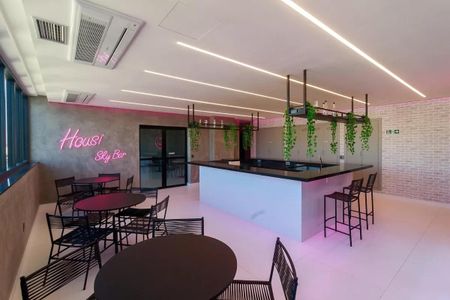 Studio para alugar com 40m², 1 quarto e sem vaga Studio para alugar com 40m², 1 quarto e sem vagaÁrea comum - Sky Bar