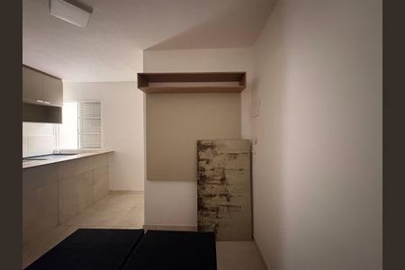 Sala/ quarto  de kitnet/studio para alugar com 1 quarto, 24m² em Parque das Nações, Santo André