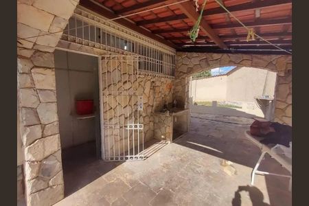 Casa para alugar com 175m², 3 quartos e 3 vagas Casa para alugar com 175m², 3 quartos e 3 vagasGaragem