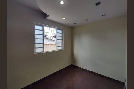 Casa para alugar com 175m², 3 quartos e 3 vagas Casa para alugar com 175m², 3 quartos e 3 vagasQuarto