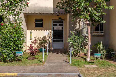 Apartamento para alugar com 80m², 2 quartos e 1 vaga Apartamento para alugar com 80m², 2 quartos e 1 vagaFachada