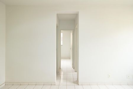 Sala de apartamento para alugar com 2 quartos, 59m² em Paciência, Rio de Janeiro