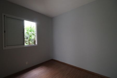 Quarto 1 de apartamento para alugar com 2 quartos, 83m² em Jardim Heitor Rigon, Ribeirão Preto