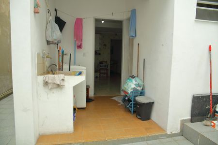 Casa à venda com 130m², 2 quartos e 2 vagasÁrea de Serviço