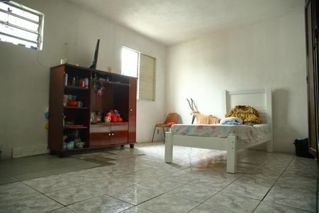 Casa à venda com 130m², 2 quartos e 2 vagasQuarto Edícula 