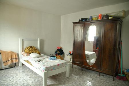 Casa à venda com 130m², 2 quartos e 2 vagasQuarto Edícula 