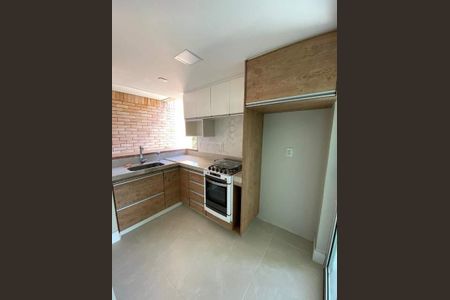 Apartamento à venda com 94m², 2 quartos e 1 vaga