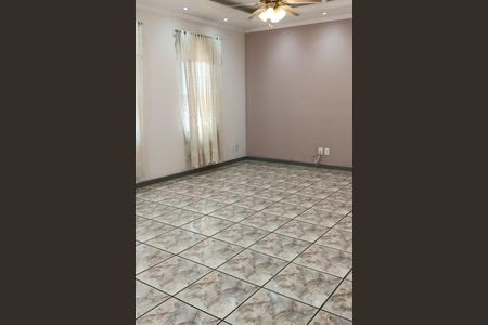 Casa à venda com 3 quartos, 299m² em Vila Lacerda, Jundiaí