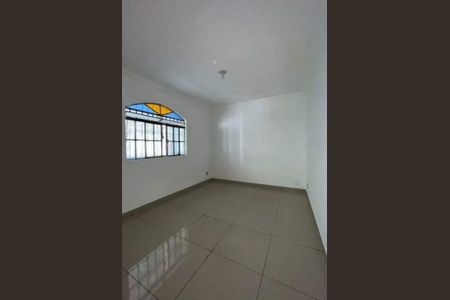 Casa para alugar com 150m², 3 quartos e 2 vagas Casa para alugar com 150m², 3 quartos e 2 vagasQuarto