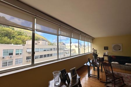 Apartamento para alugar com 300m², 4 quartos e 1 vaga