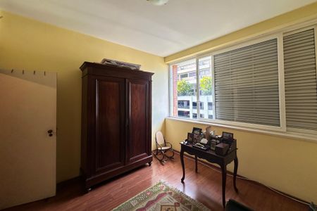 Apartamento para alugar com 300m², 4 quartos e 1 vaga